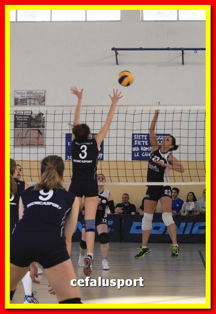 150523 volley 257_tn.jpg